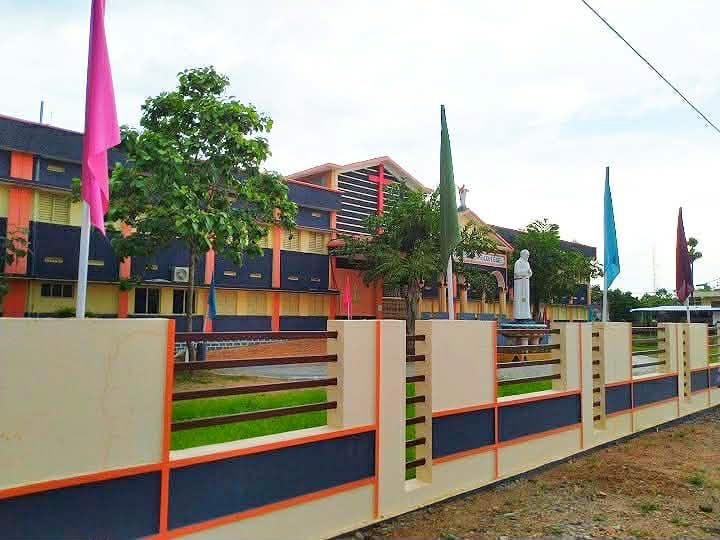 Father Colombo School campus exterior
